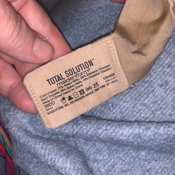 Total Solution Maidenform Beige Bra - Picture 3 of 5